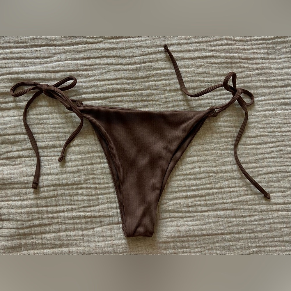 Chic Brown Bikini Set Size Small - image 3